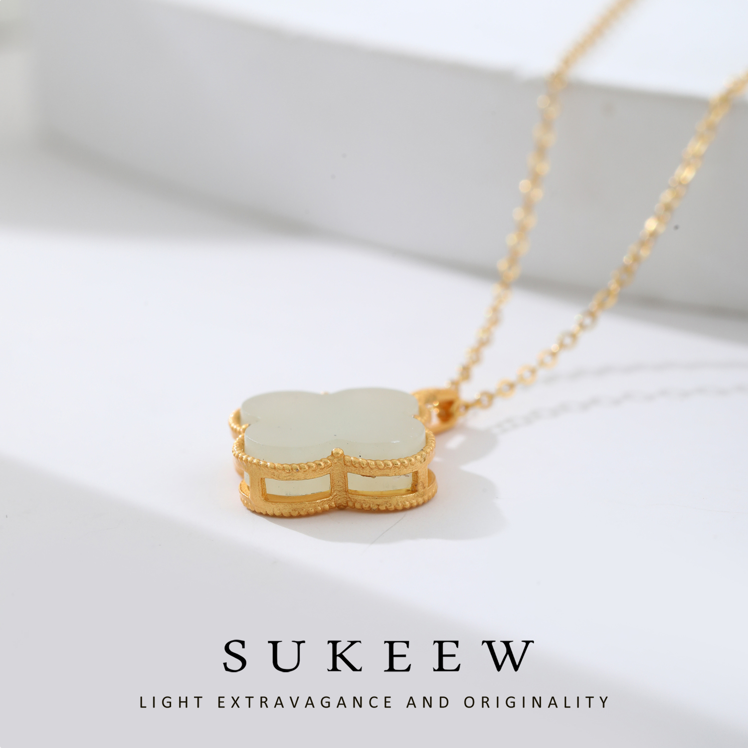 坠链均925银 镶嵌花朵精致项链032104