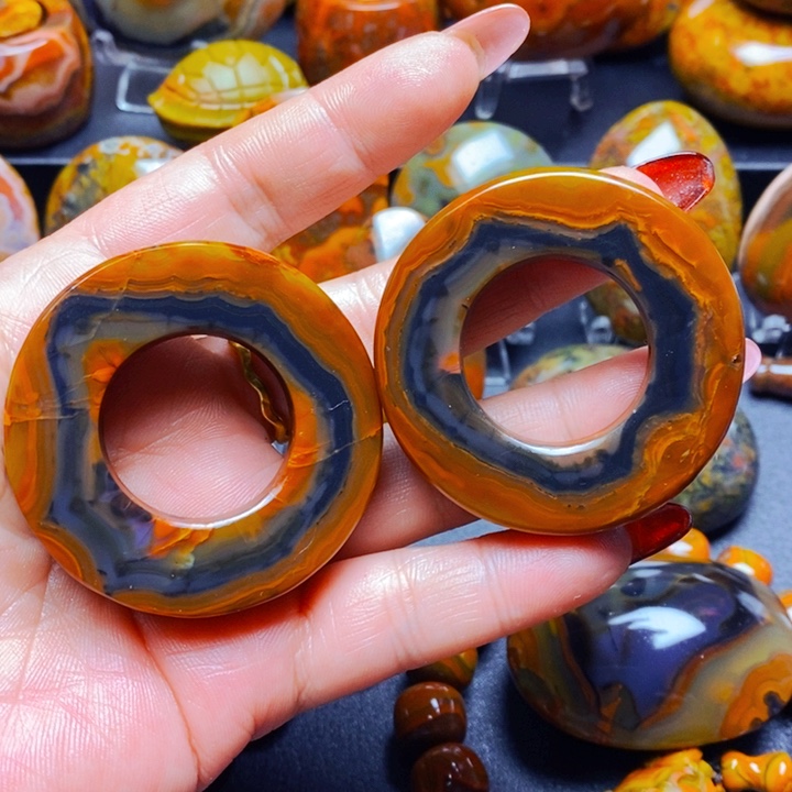 玛瑙/玉髓颈饰未镶嵌