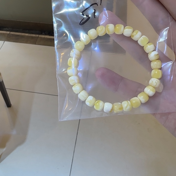 手链琥珀未镶嵌田*凡蜜蜡