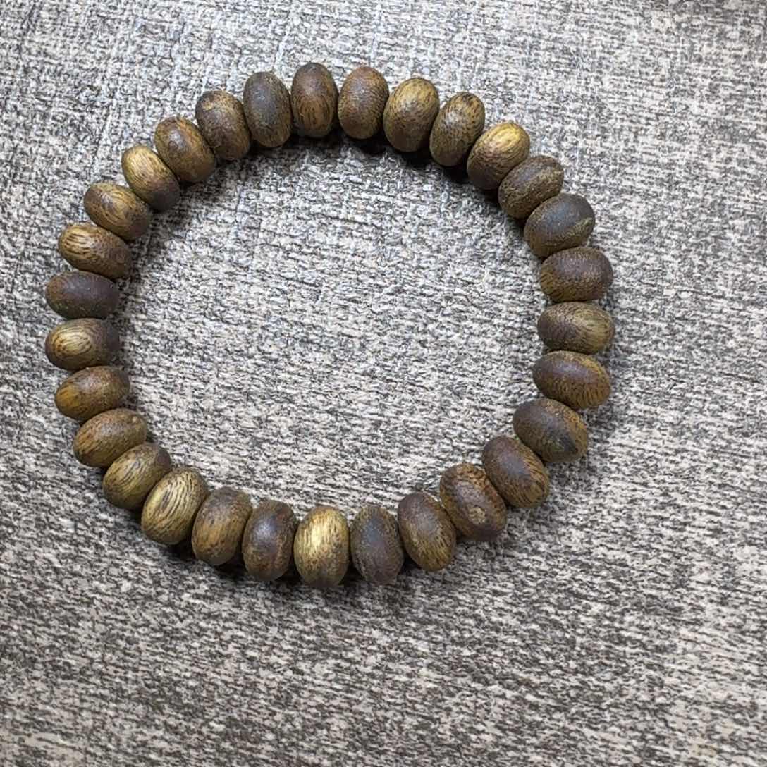 沉香沉香碎屑绿棋算盘珠0.8/6.8