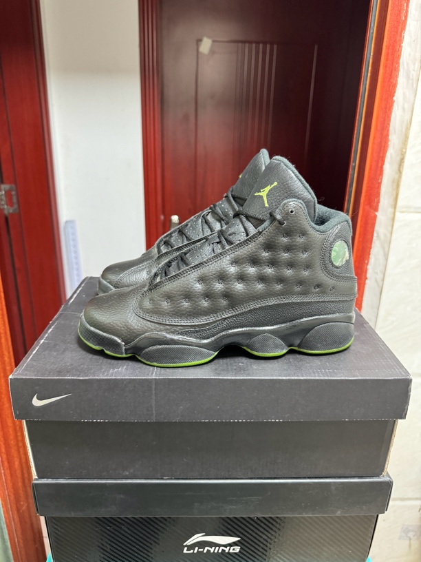 40码 AJ13 黑绿 98新成色 无原盒 篮球鞋