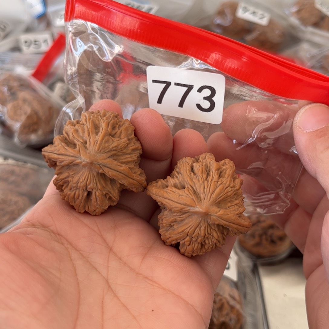 吊坠文玩核桃虎头39