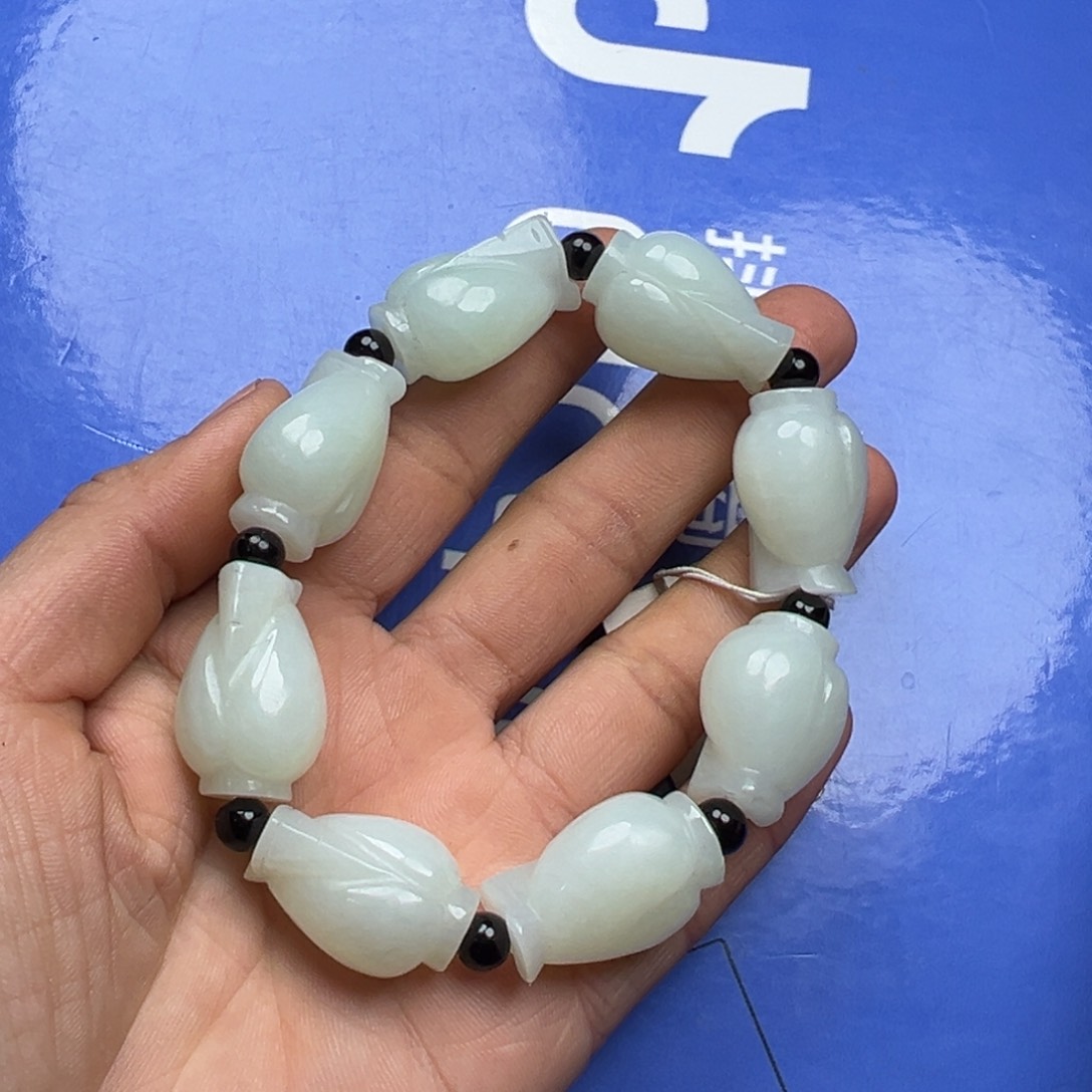 和田玉手链未镶嵌