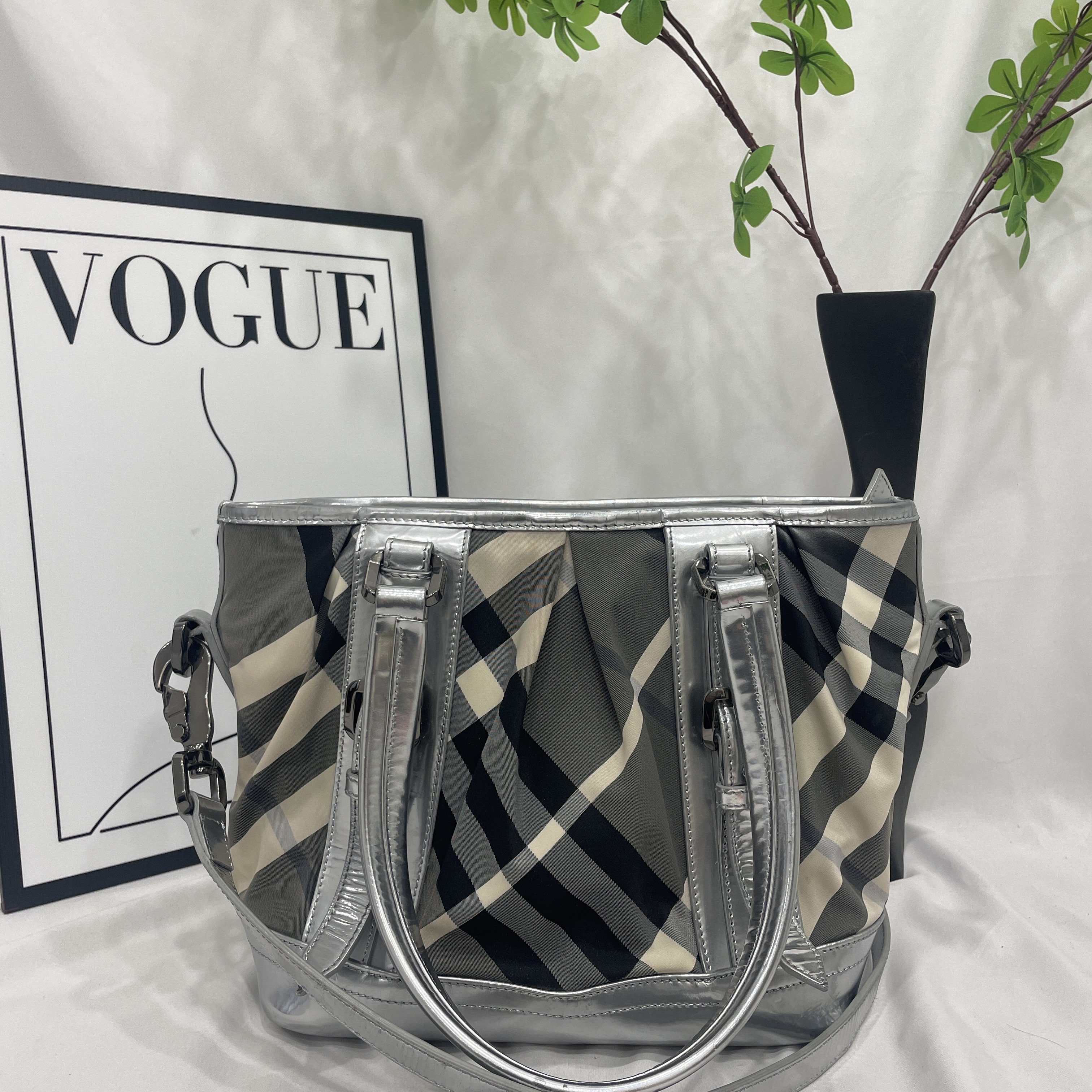 95新 BURBERRY/博柏利 托特单肩斜挎包/15454