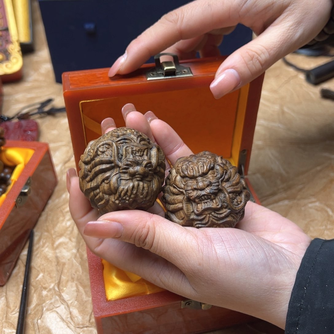 滴血莲花菩提吊坠