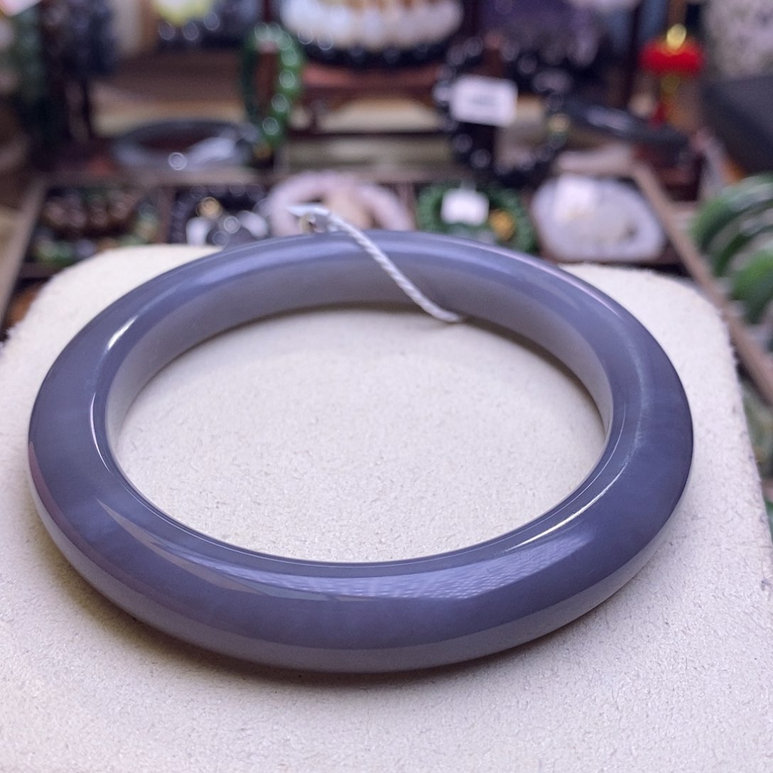 颈饰未镶嵌和田玉59烟紫老料精品香芋紫手镯