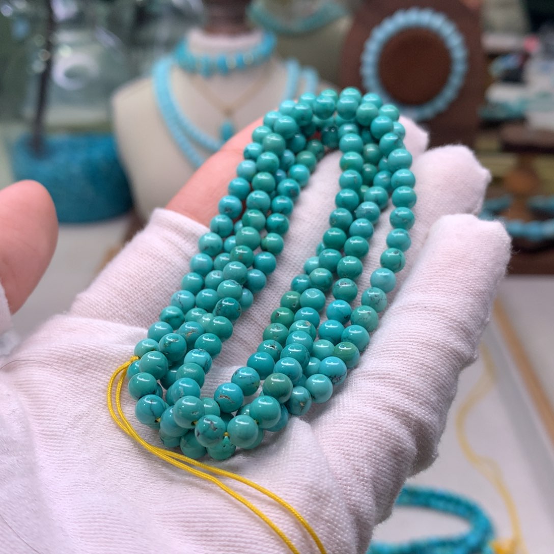 绿松石配饰未镶嵌