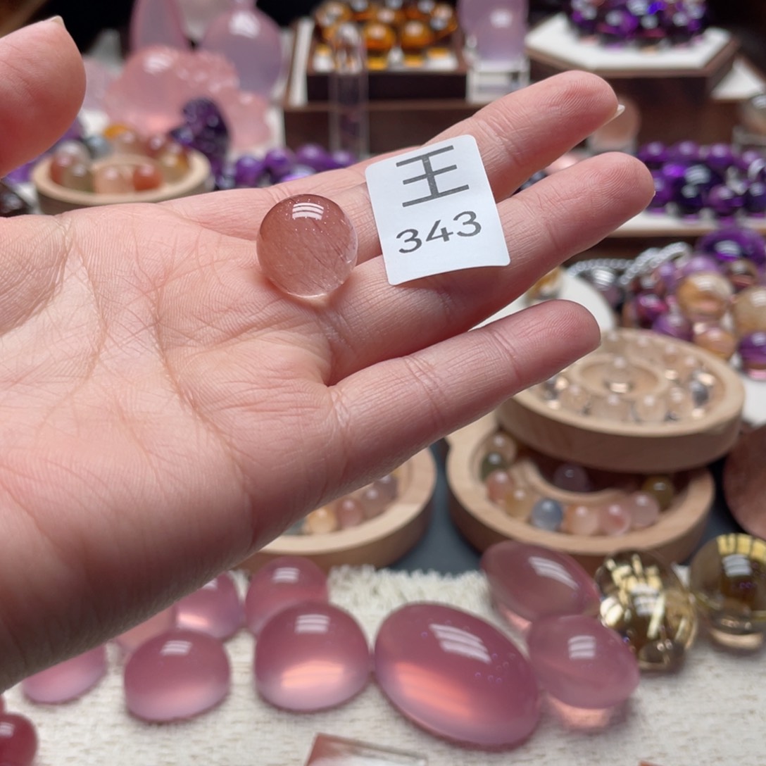 未镶嵌手链水晶兔*?16.1m