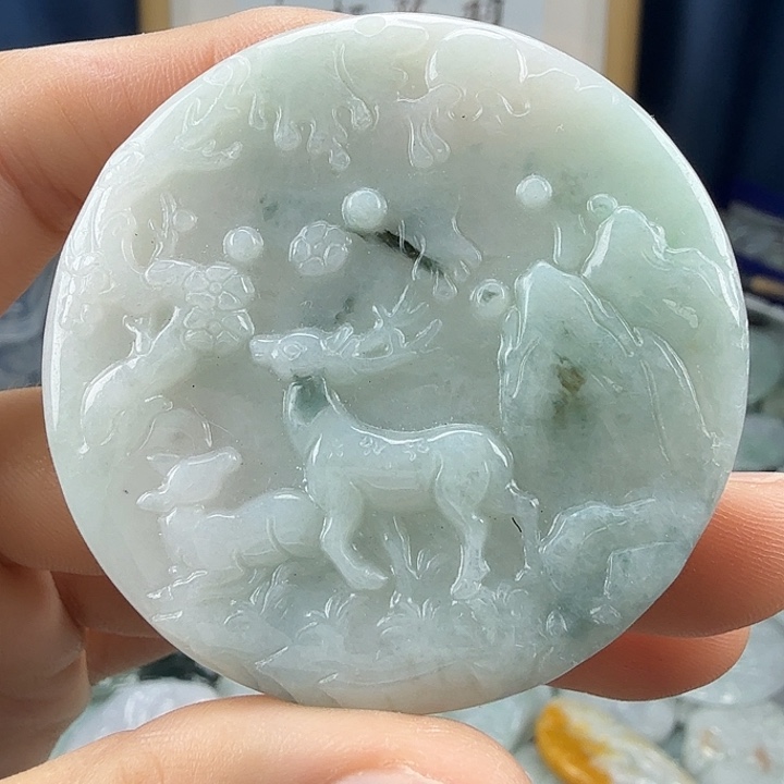 翡翠未镶嵌颈饰翡翠