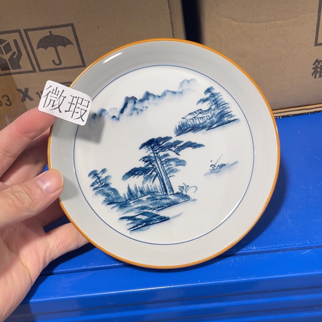 釉下手绘茶具微瑕