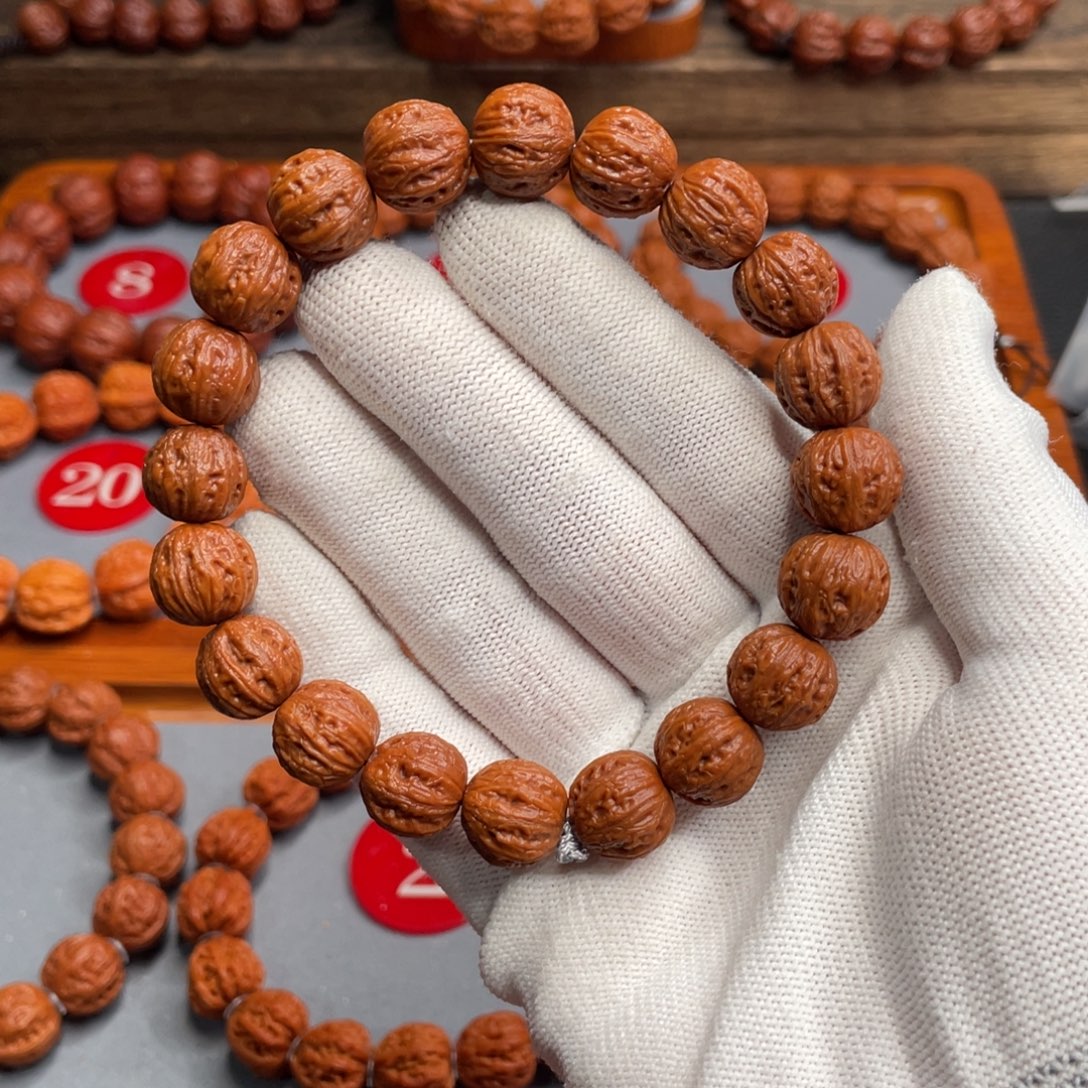 l***i文玩核桃手串西瓜