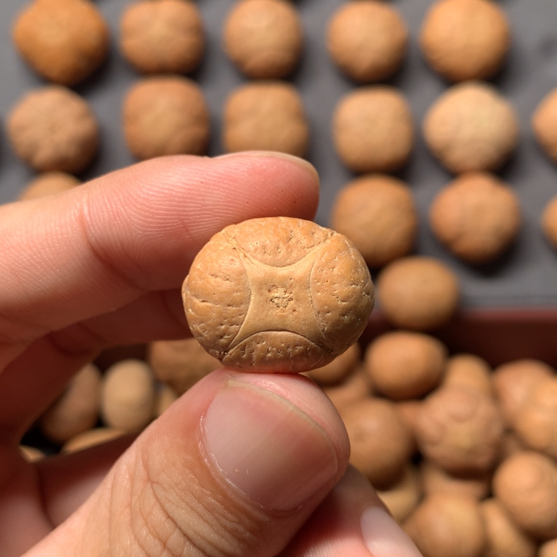 凤眼菩提吊坠20.8mm尼泊尔麒麟，打孔不退