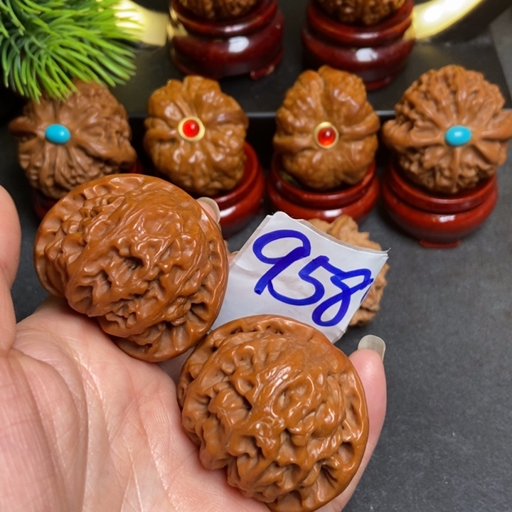 文玩核桃把件43宫灯958