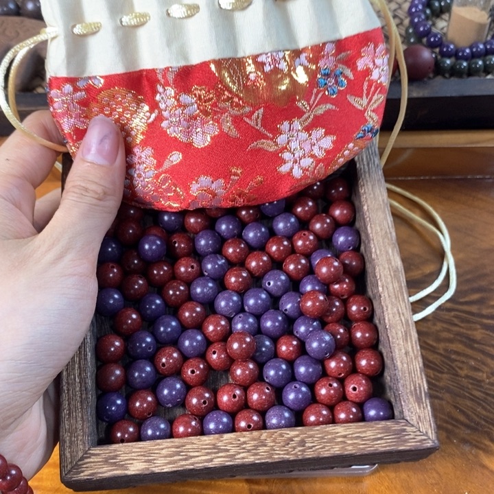 泥塑九紫离火1.0瑕疵珠香包约50克（紫气➕花蕊）