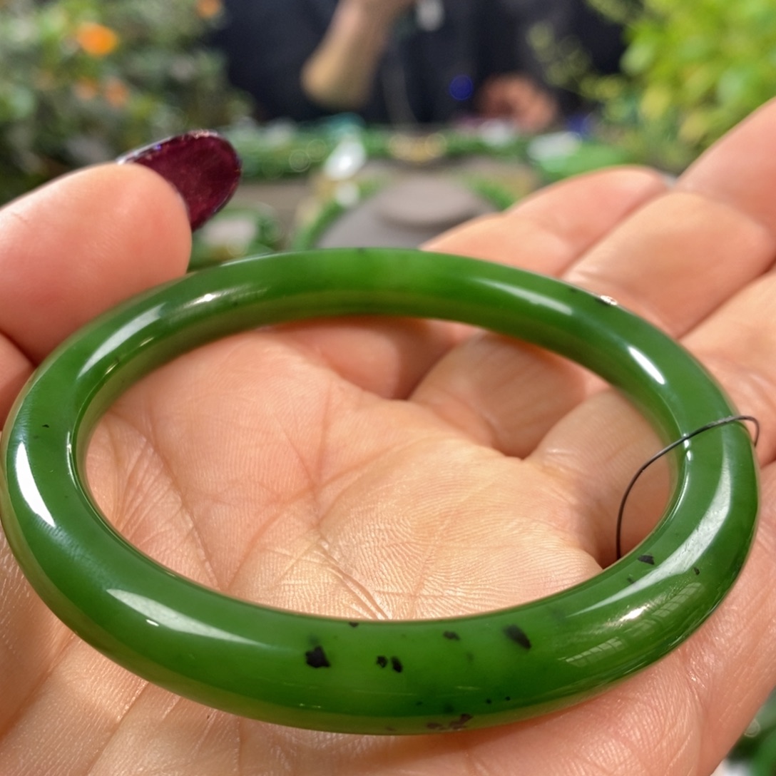 和田玉（碧玉）手镯未镶嵌