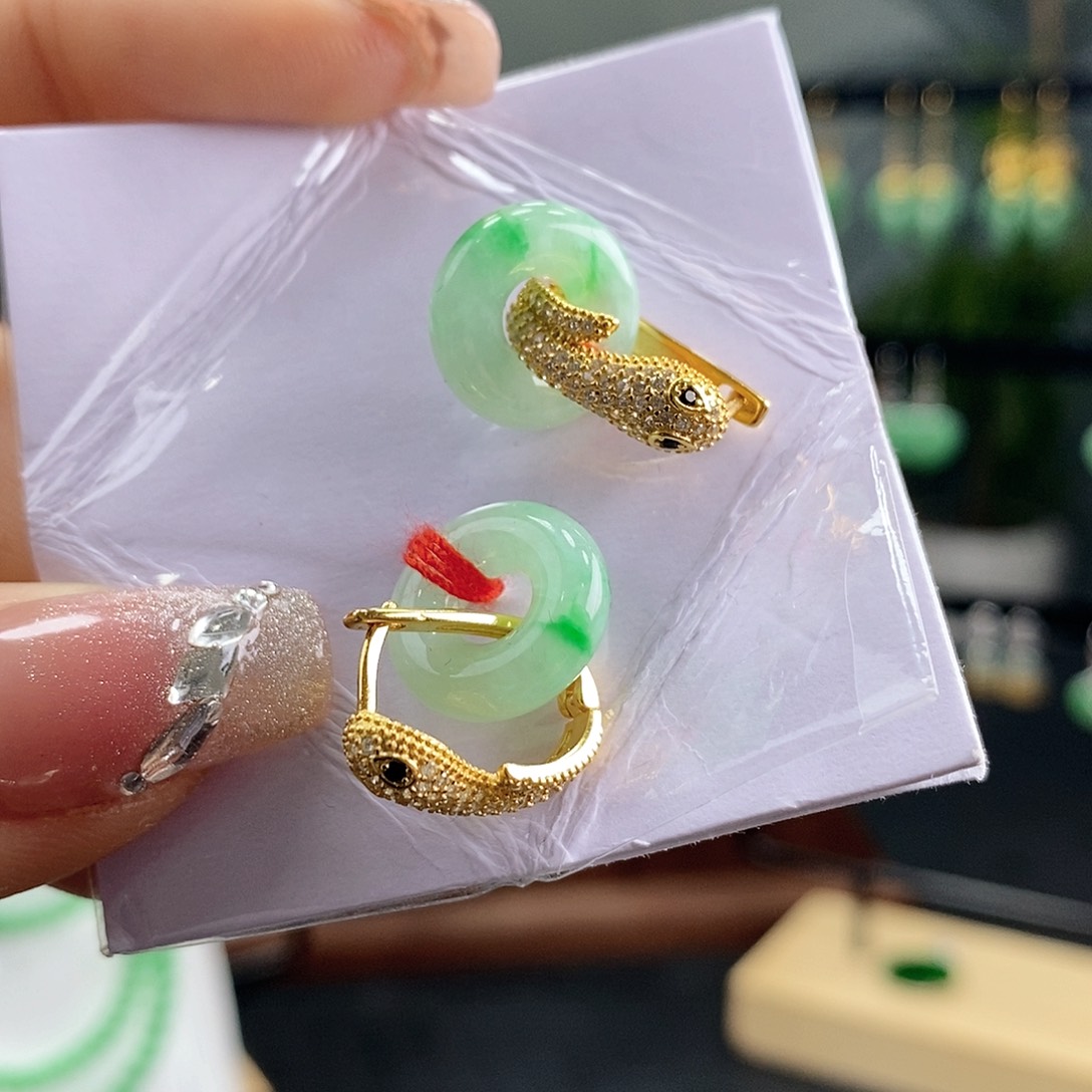 翡翠耳饰银S925镶嵌翡翠