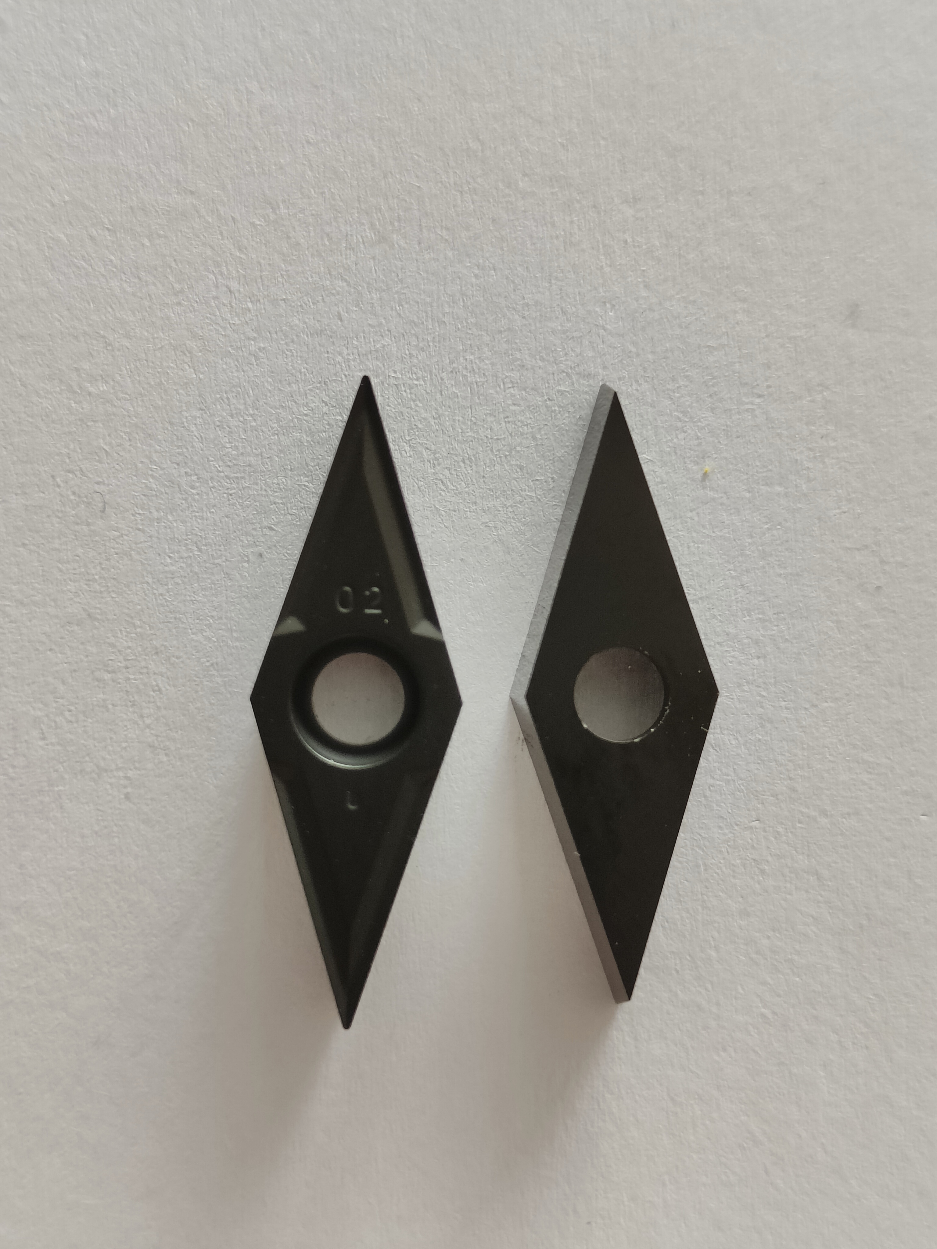 镗孔35度菱形单面刀片45钢调制钢锻打钢模具钢铸钢VBMT160402