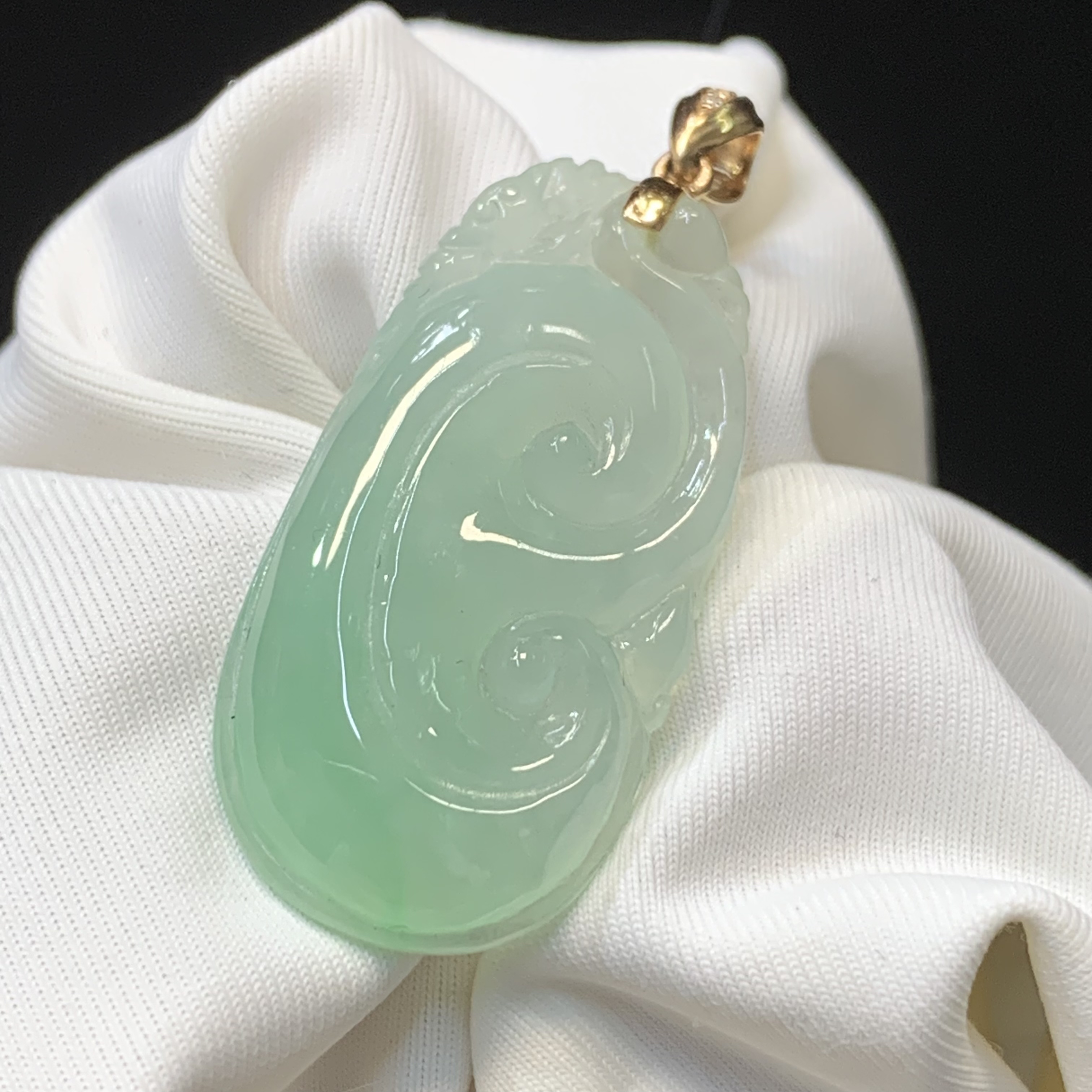 【金鑫】如意翡翠吊坠*18k冰胶果冻阳绿如意吊坠翡翠A货大气百搭