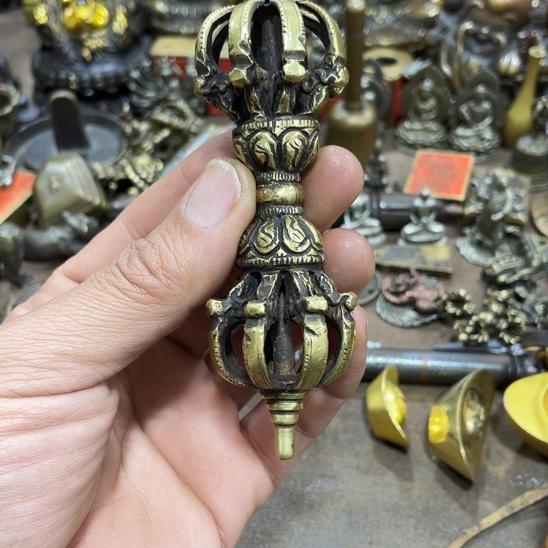 北***️黄铜材质精品摆件