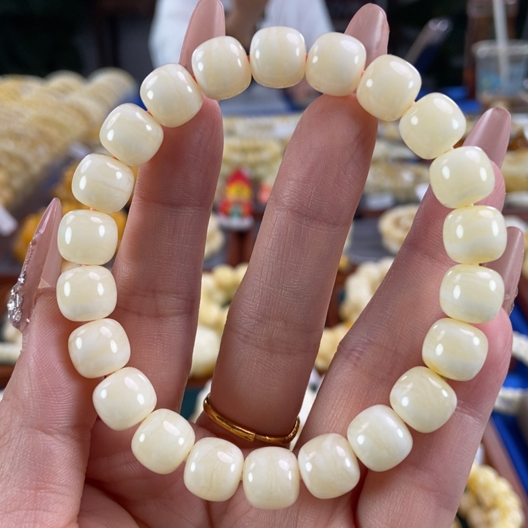 未镶嵌琥珀珠宝奇石10同料13.76