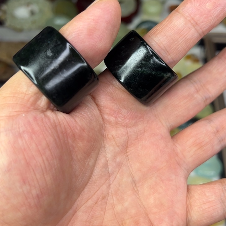 未镶嵌岫玉颈饰501扳指卡23的