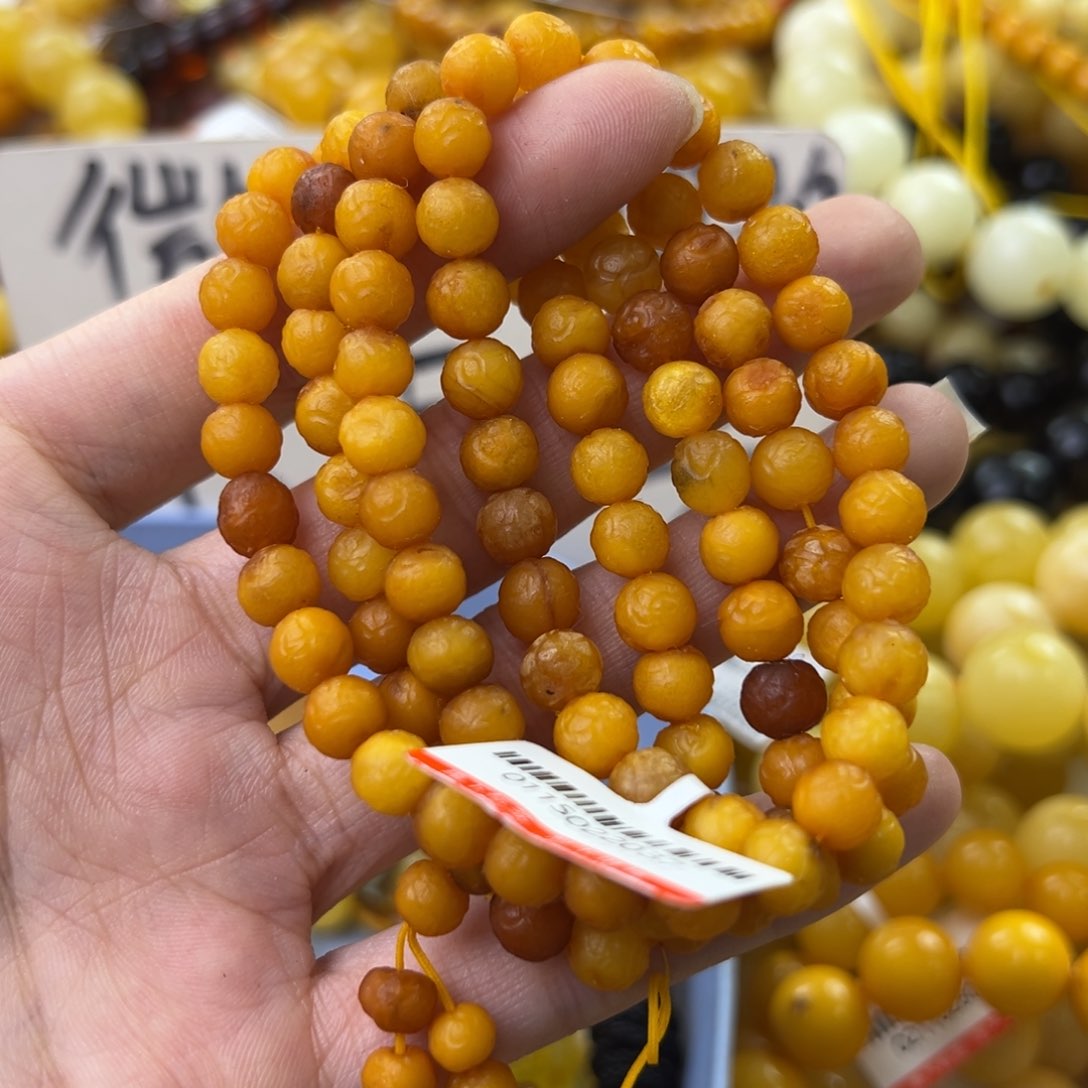 琥珀珠宝奇石未镶嵌