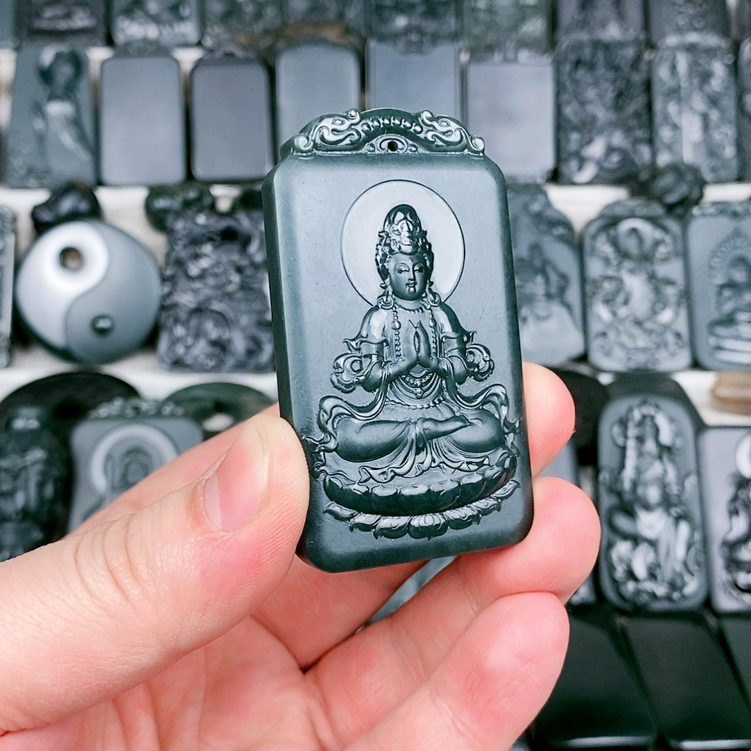 和田玉颈饰未镶嵌红*恼