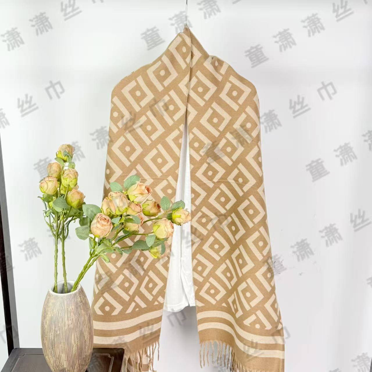（几何回梦）厚款流苏60*195左右长巾围巾