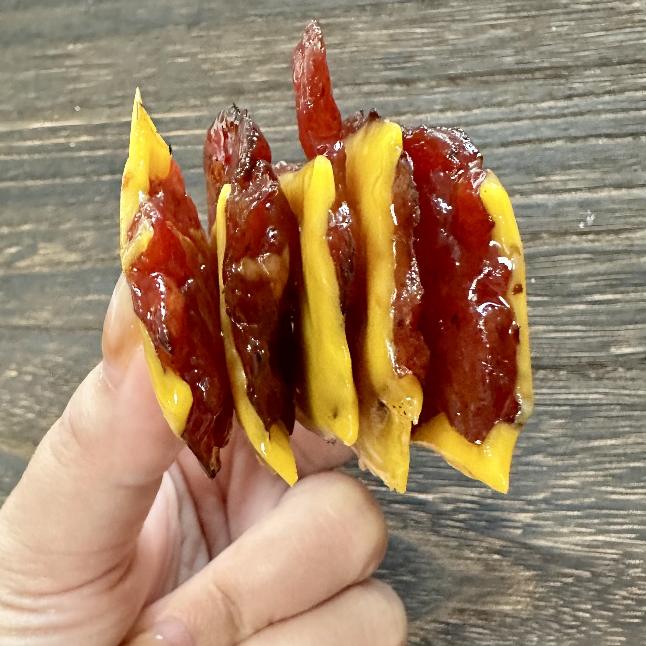 炭烤蜜汁金钱芝士猪肉脯