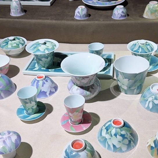 盖碗陶瓷手工制作工艺