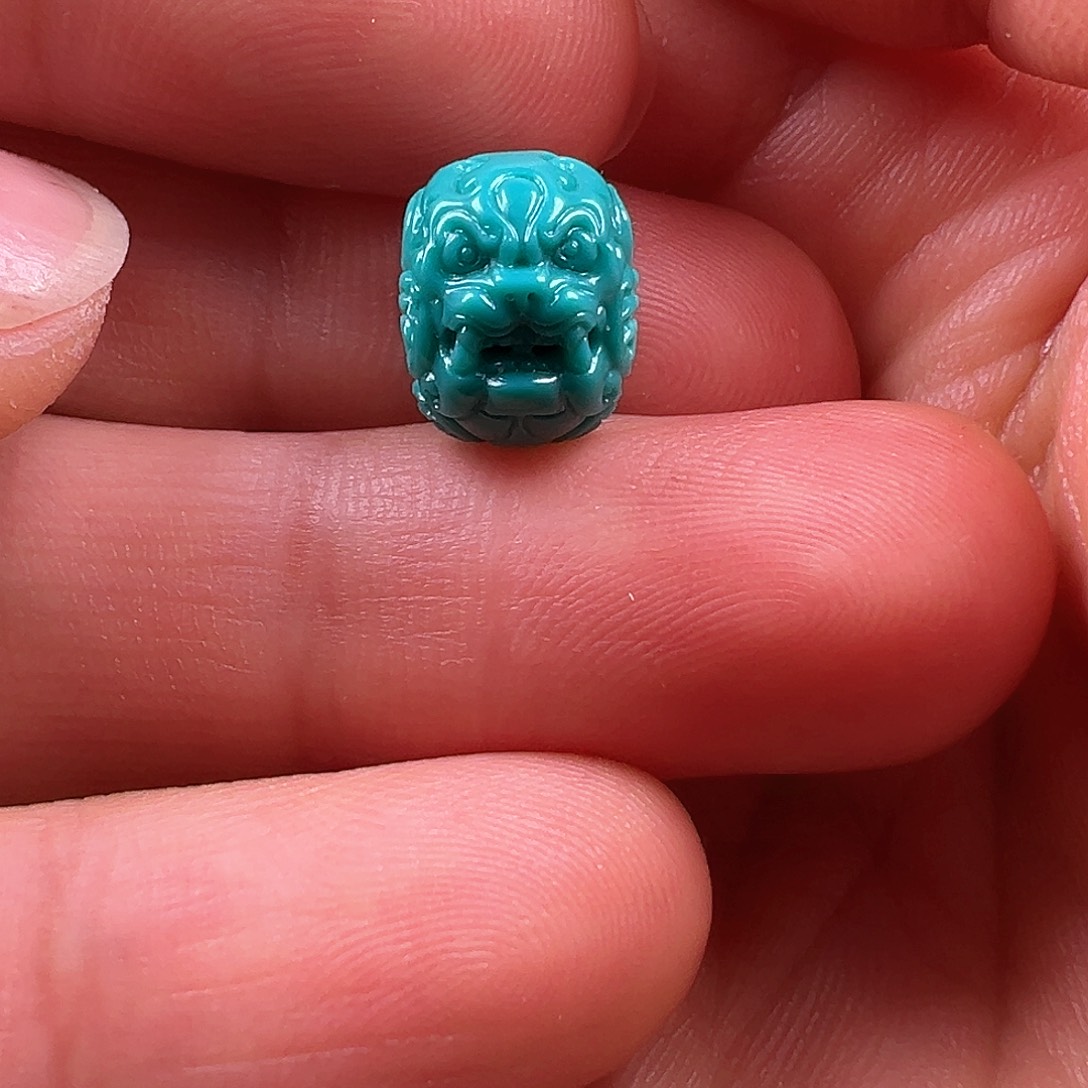 绿松石挂件未镶嵌情**年