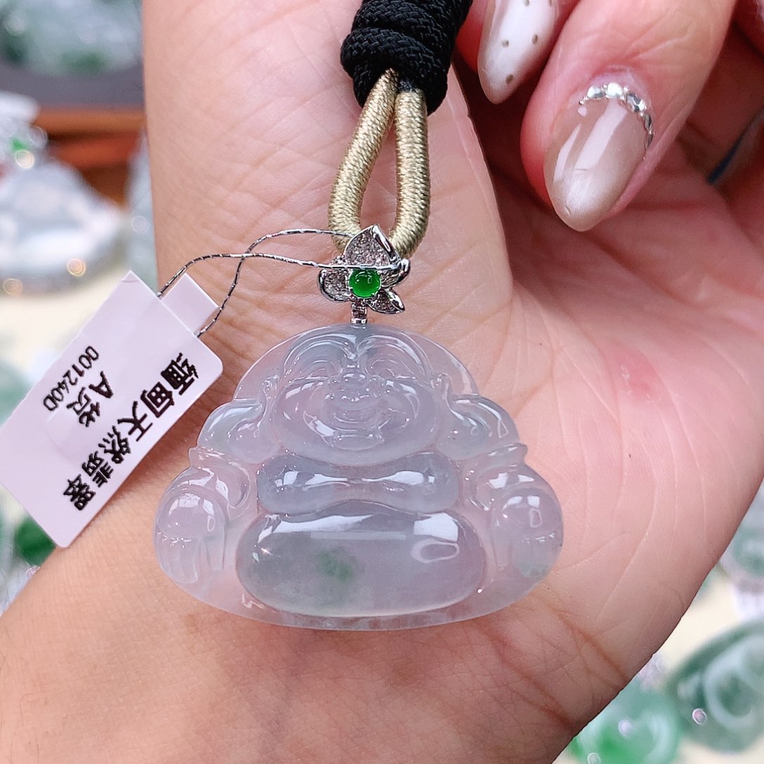 颈饰18K金镶嵌翡翠佛公