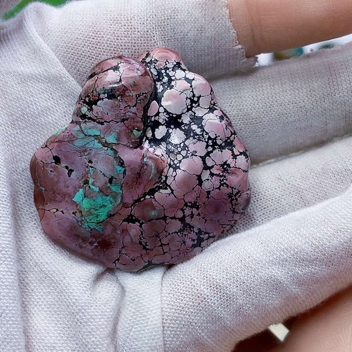 绿松石未镶嵌饰品