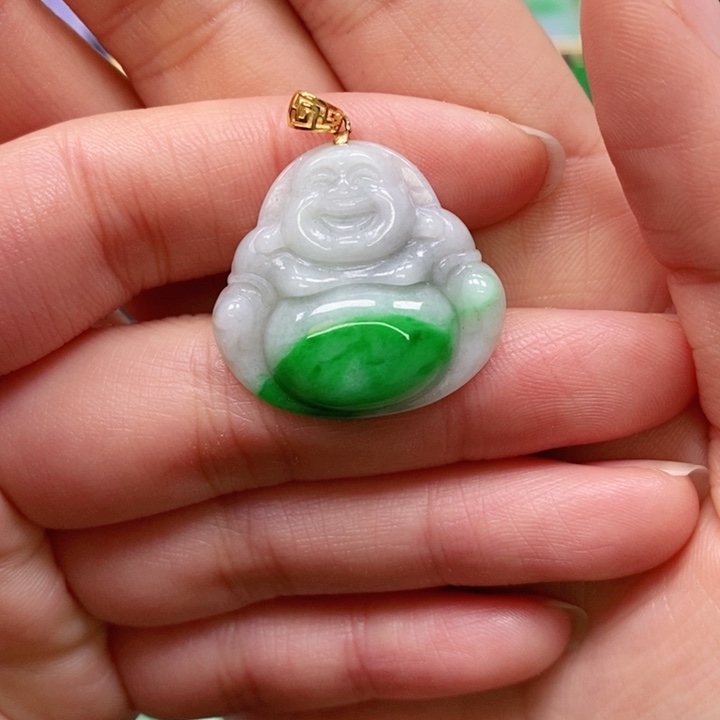 翡翠颈饰未镶嵌吊坠