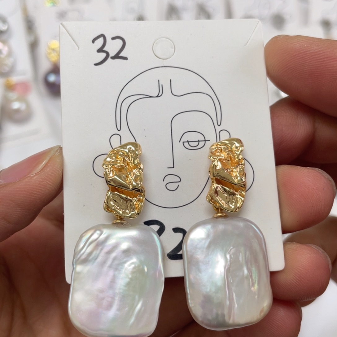 淡水珍珠耳饰合金