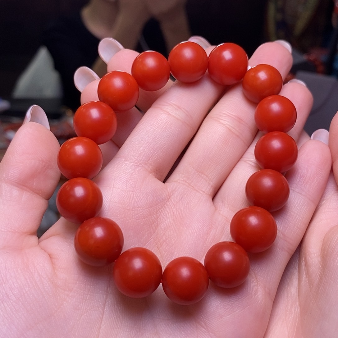 南红玛瑙手串未镶嵌哈****哈13mm