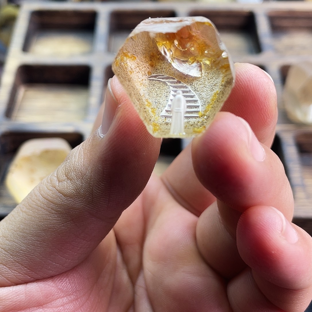 水晶未镶嵌珠宝半成品