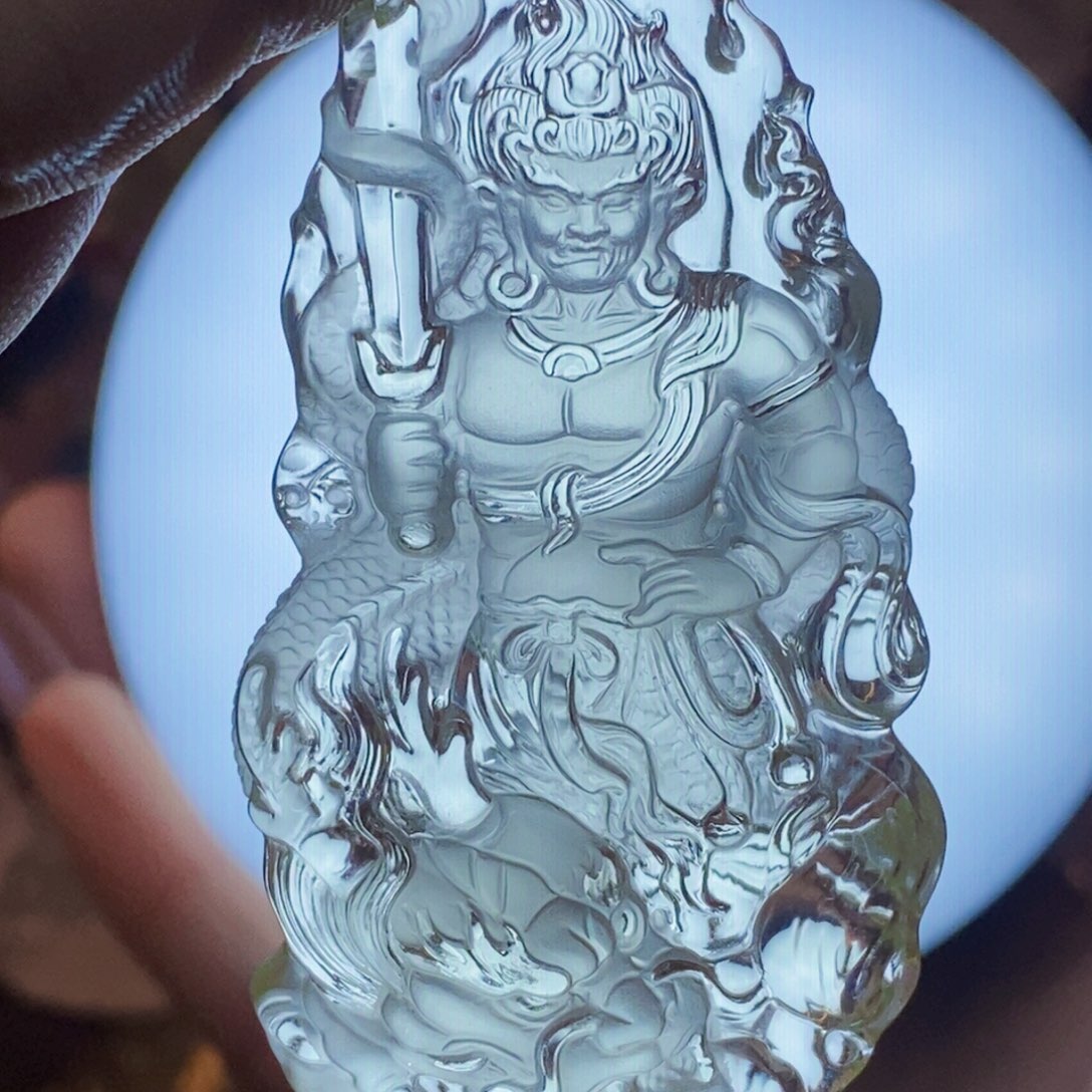 水晶颈饰未镶嵌封**景吊坠