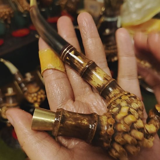罗***师贵州特色竹根烟斗工艺品手把件