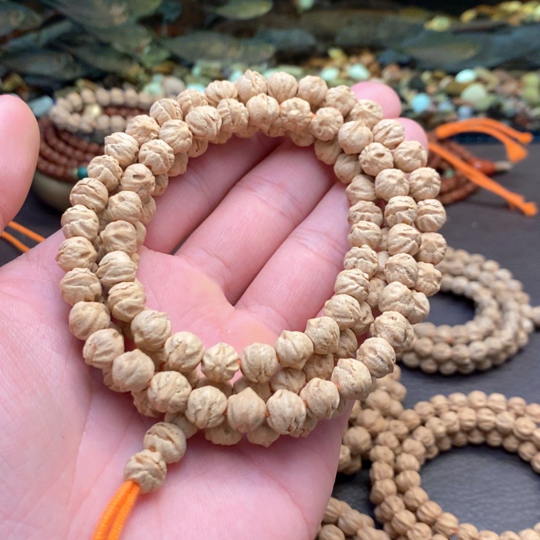 柏香籽/百香籽吊坠一*