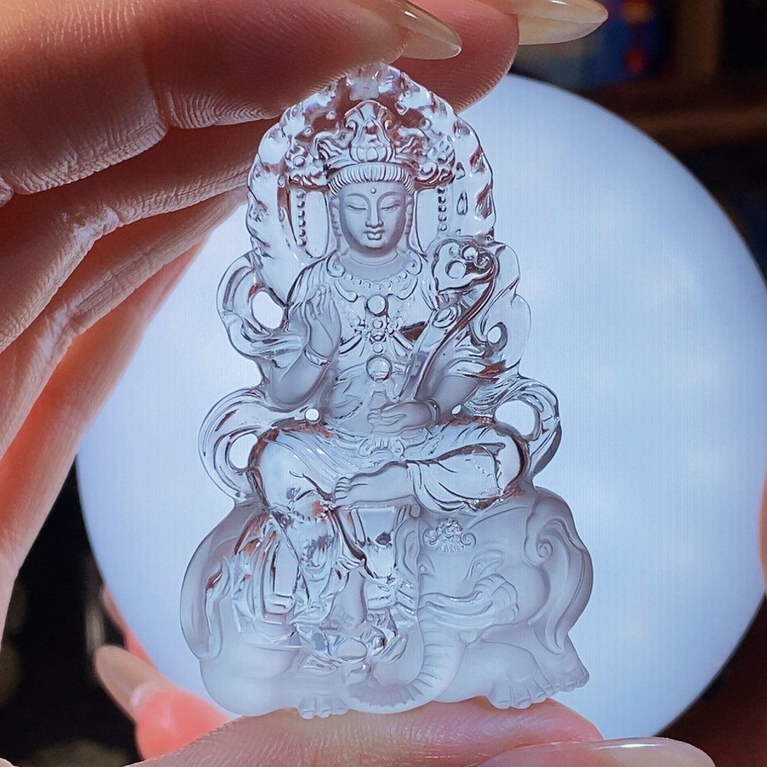 自***翔水晶颈饰未镶嵌吊坠