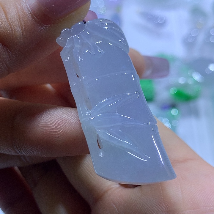 翡翠未镶嵌颈饰天然翡翠A货吊坠