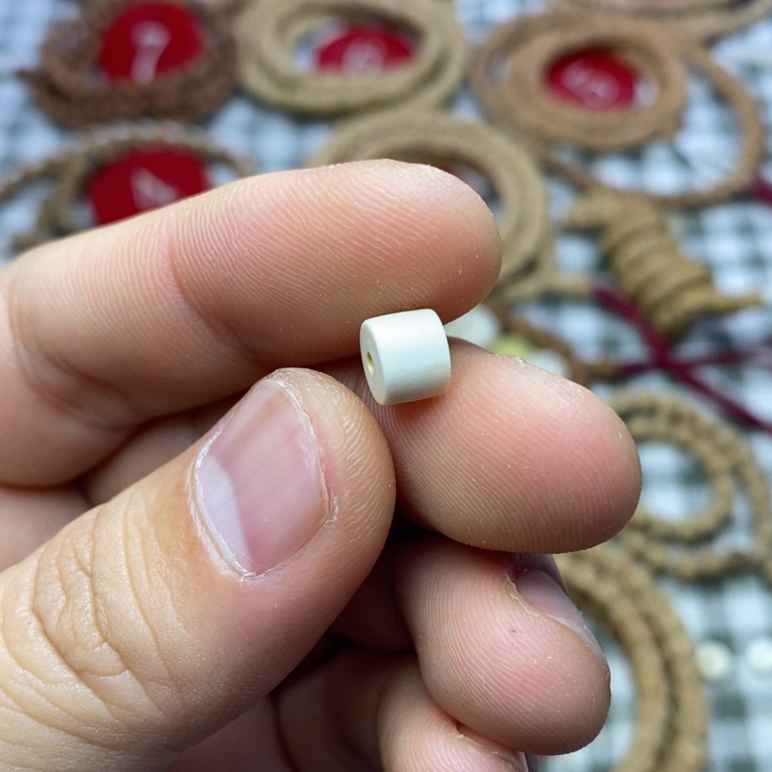 柏香籽/百香籽吊坠7.2