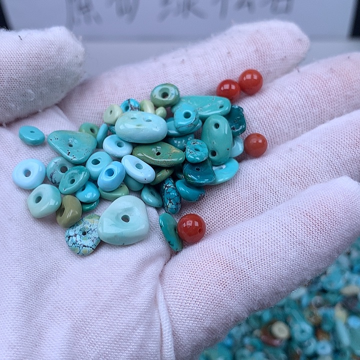 佳***居南红玛瑙未镶嵌珠宝奇石
