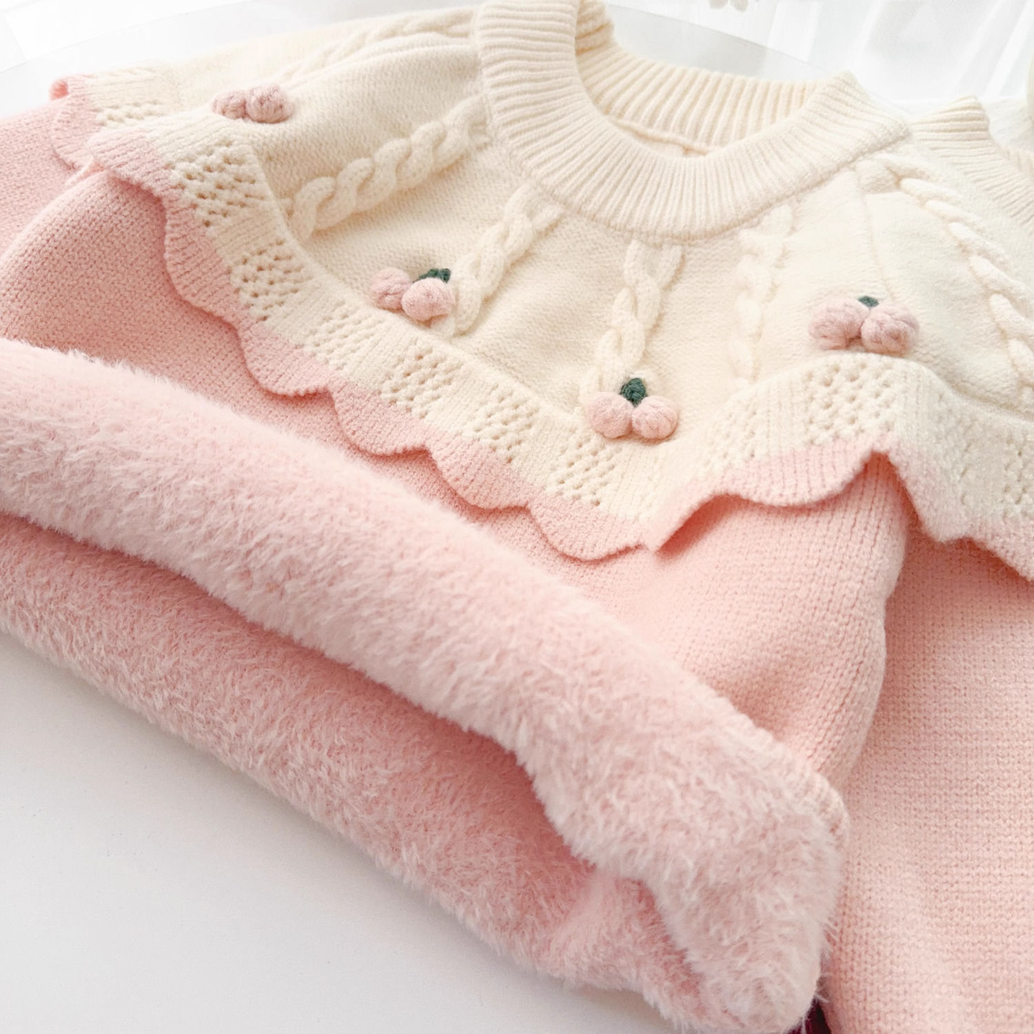 女童冬季毛衣圆领加厚一体绒套头宝宝加绒针织衫儿童加厚打底衫