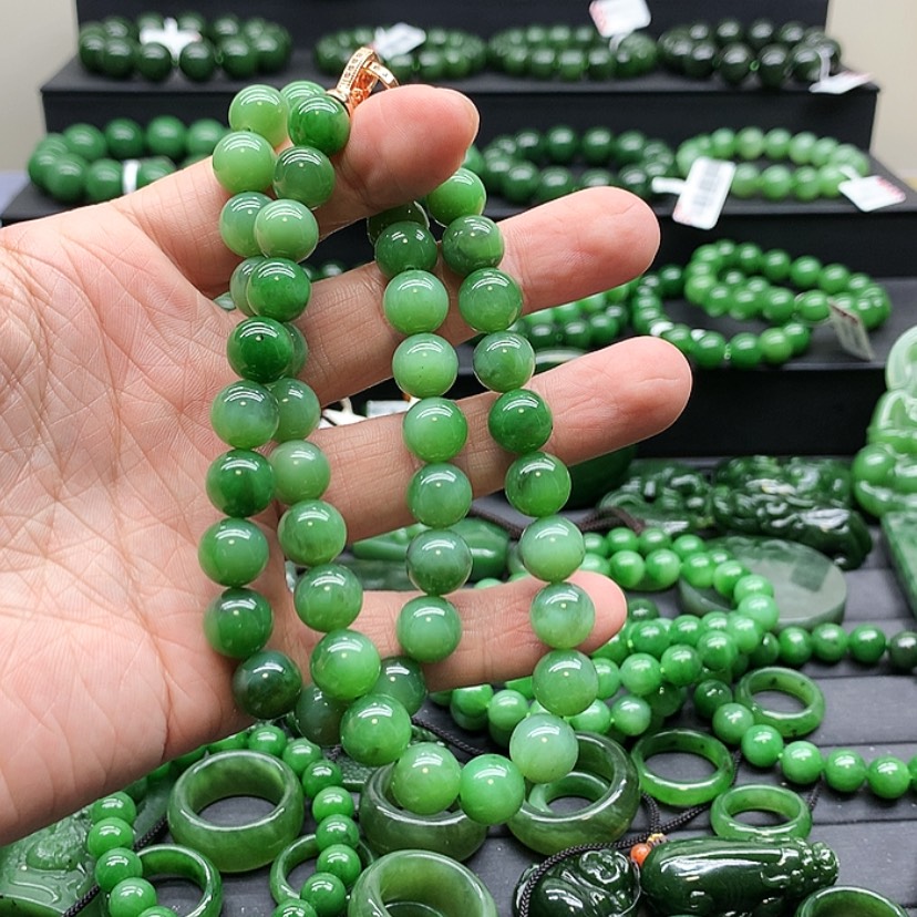 【闪购商品】和田玉（碧玉）颈饰未镶嵌