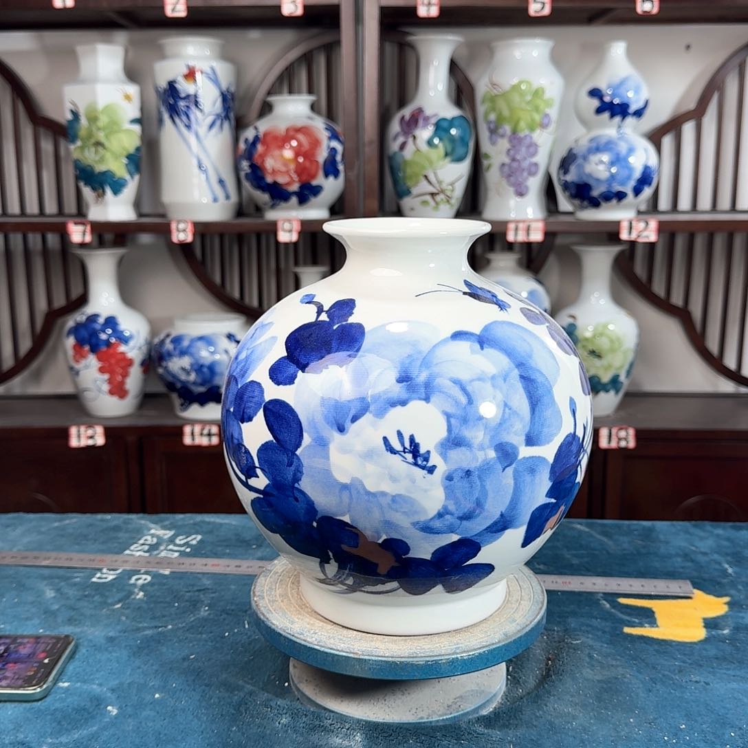 摆件景德镇陶瓷石清牡