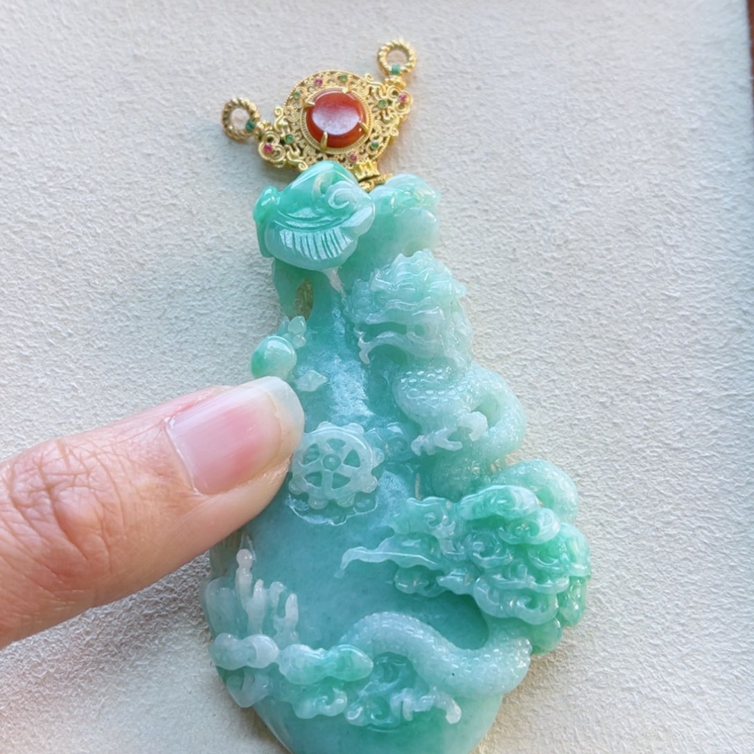 翡翠吊坠(不含链)未镶嵌48小时鉴赏期