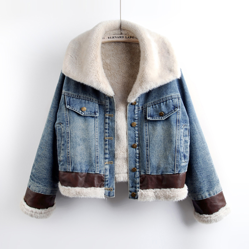 2025秋冬新款时尚大翻领加绒加厚牛仔外套女短款拼皮毛毛上衣夹克