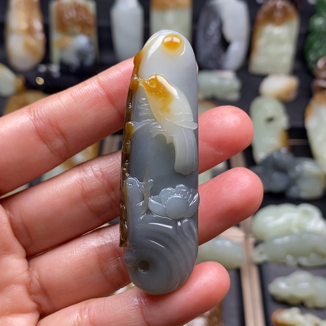 和田玉挂件未镶嵌